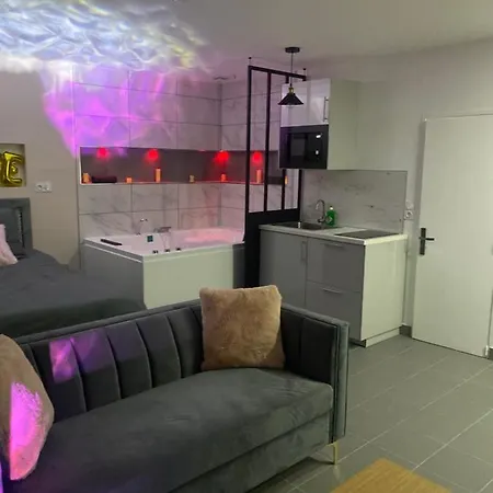 Lov'spa Apartmán Fleury-Mérogis