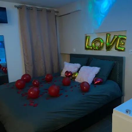 Lov'spa Apartmán Fleury-Mérogis