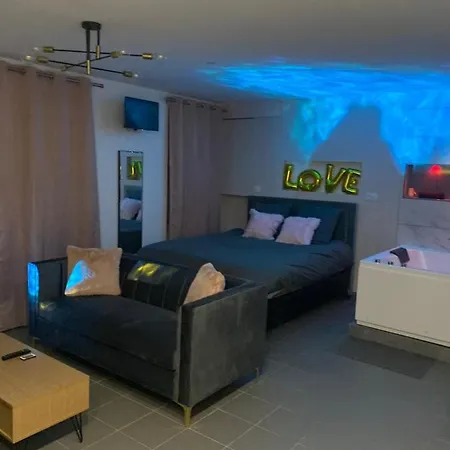 Lov'spa Apartmán Fleury-Mérogis