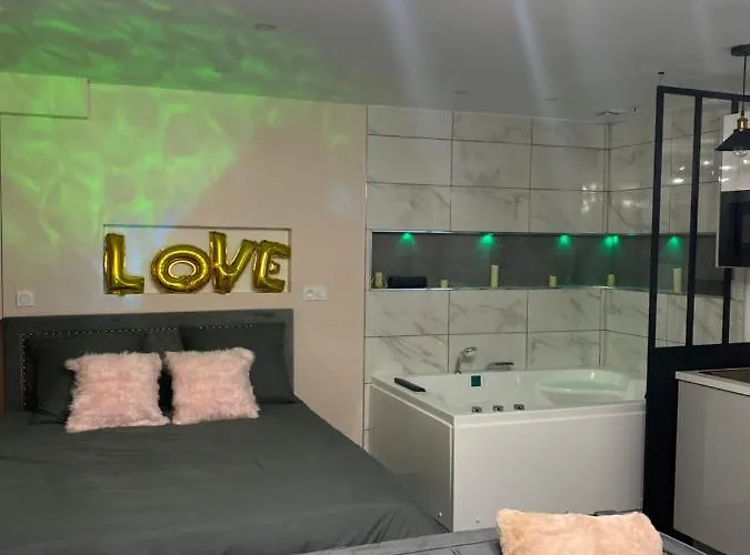 Lov'spa Apartment Fleury-Merogis